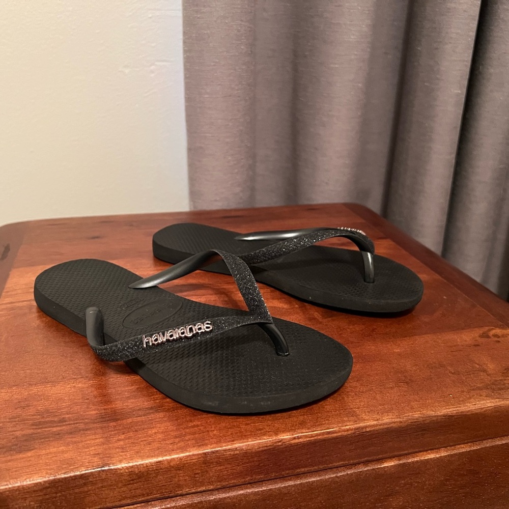Havaianas Women's Black Flip Flops